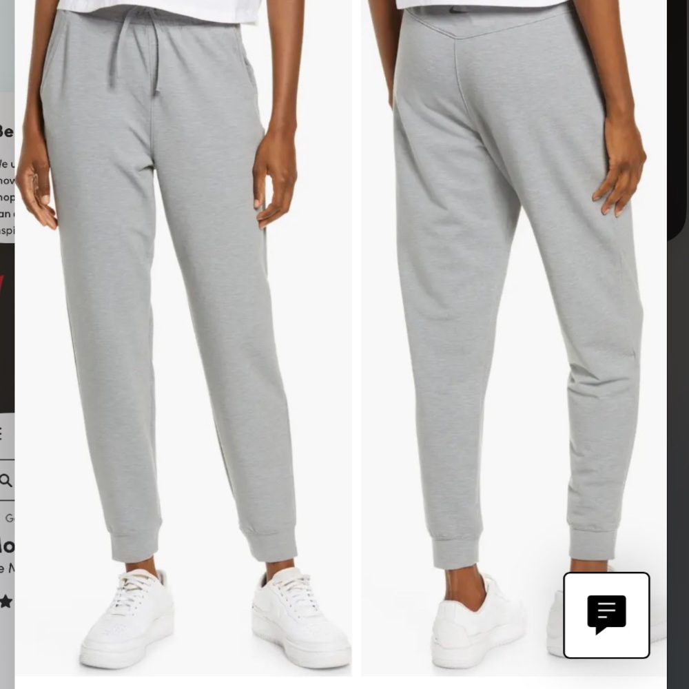 NWT Womens Nike Yoga 7/8 Joggers gray size Large